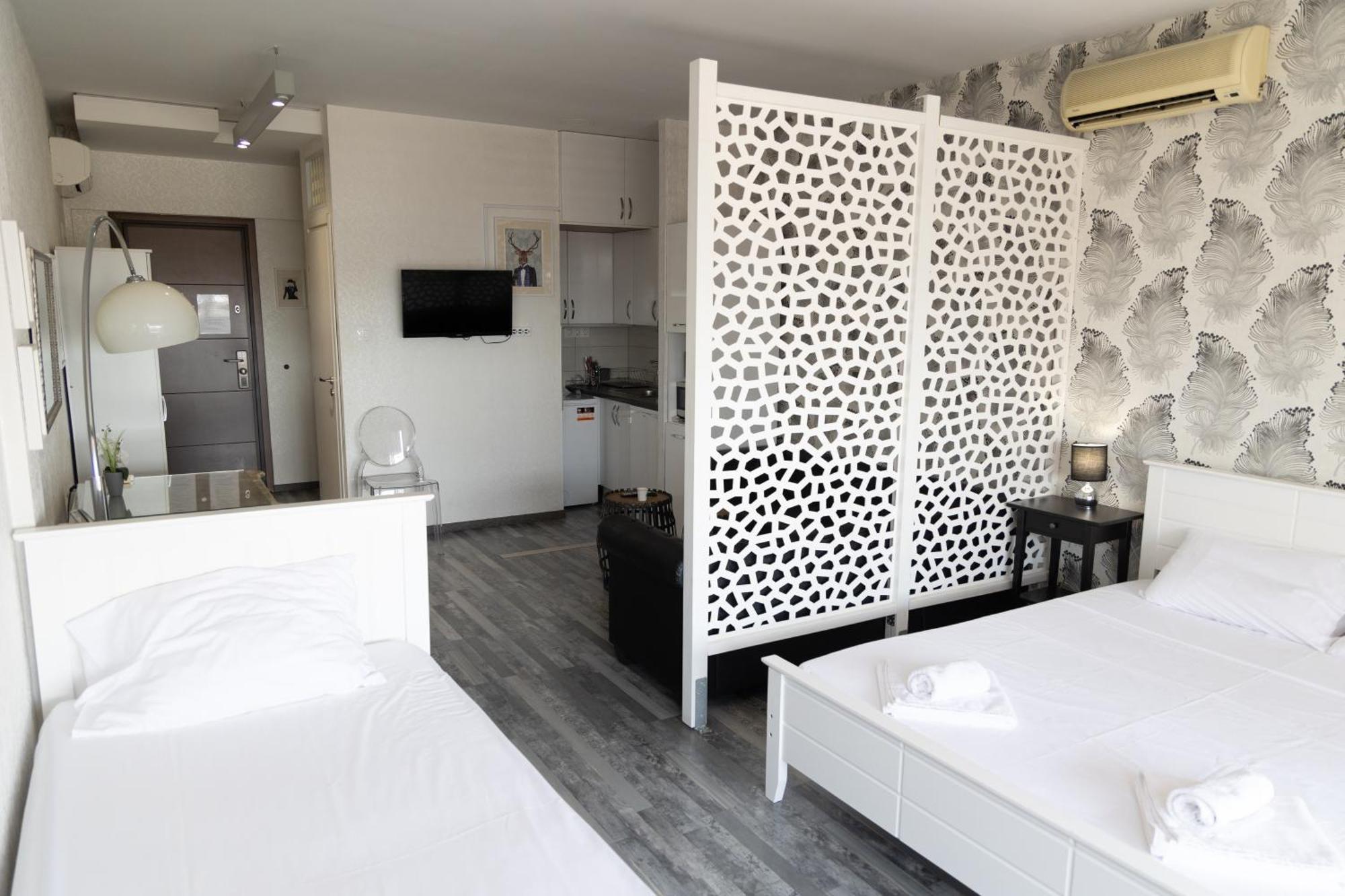 Center Iii By Casa D'oro Thessaloniki
